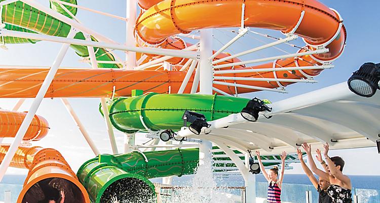 LB, Liberty of the Seas, revite 2016, Perfect Storm, water slide, pool deck, fun, kids and teens, family sliding, action, coming out of red and green slides,