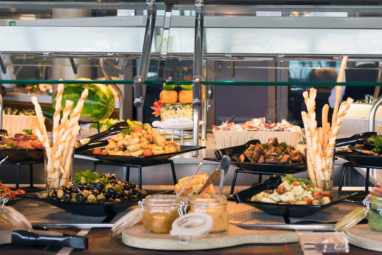 Oasis of the Seas Windjammer Olives Cheese and Salads