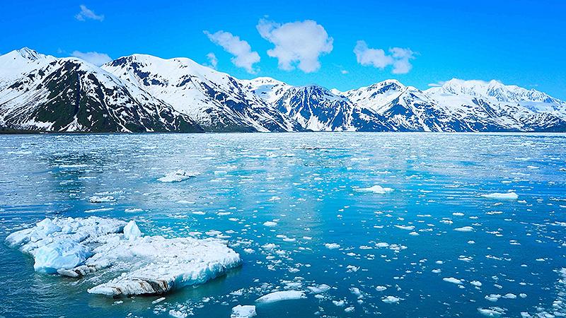 hubbard glacier alaska yakutat bay icy point