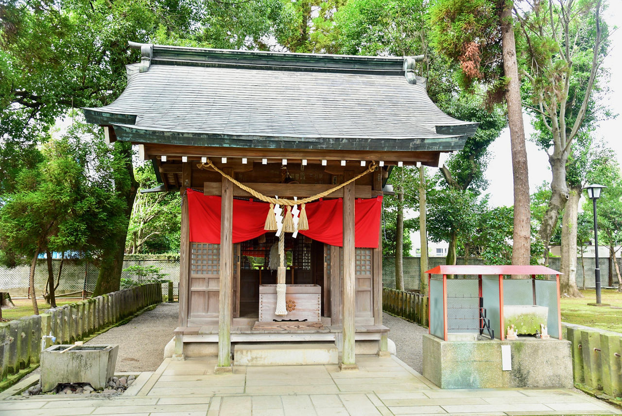 Haiden of Inari Shrine at Suizenji Jojoen Garden in Kumamoto
