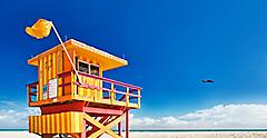 Seafront with lifeguard hut in Fort Lauderdale Florida, USA