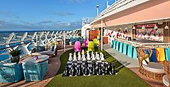 Wonder of the Seas Social 100 Outdoor Lounge