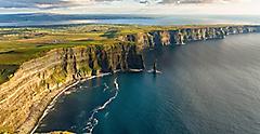 Ireland, Moher in County Clare Cliffs
