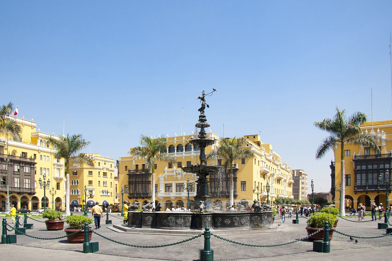 Lima's main square, Plaza de Armas, is a beautful site to see.